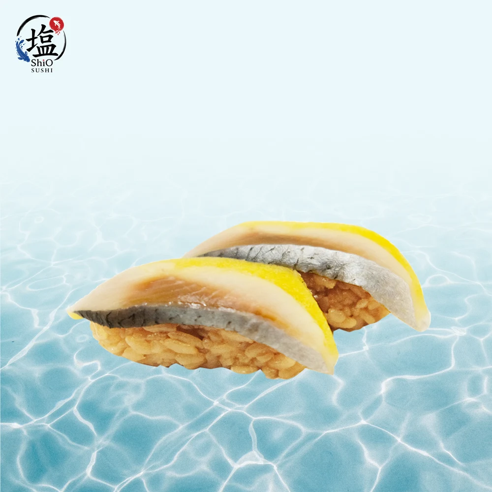 SU13 - Sushi Cá Trích Ép Trứng